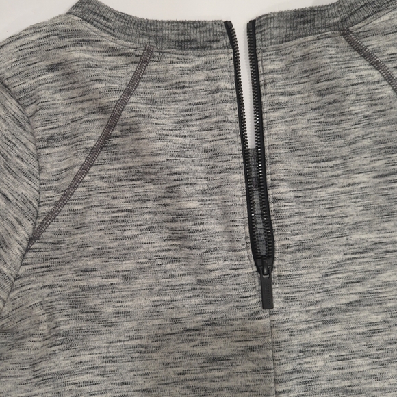 Athleta En Route Ponte Gray Knit Shortsleeve Dress - Women's Medium Casual Comfy - Picture 9 of 16